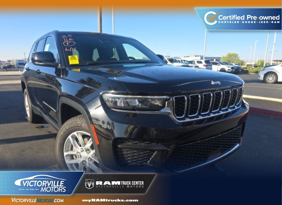 Certified Used 2025 Black Jeep Laredo X image 1