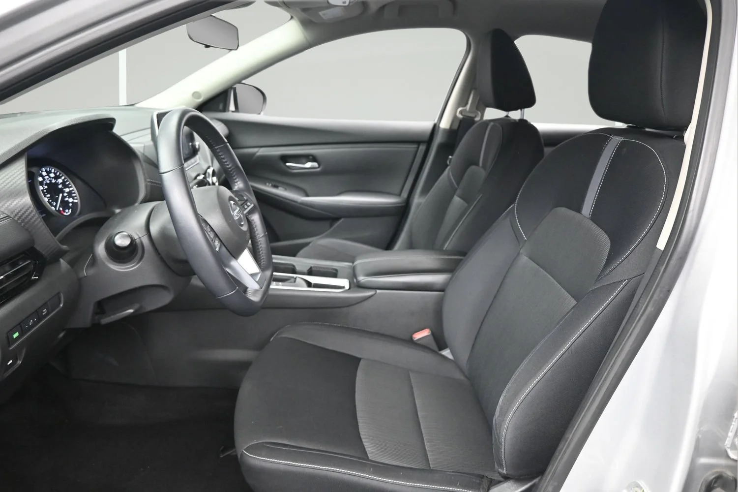 Certified Used 2020 Brilliant Silver Metallic Nissan SV image 9
