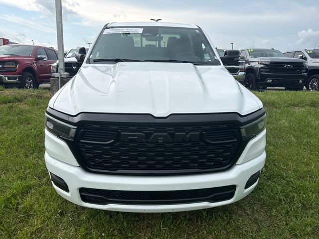 Used 2025 White Ram Big Horn/Lone Star image 8