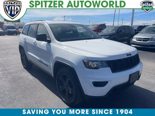 2020 Jeep Grand Cherokee Laredo