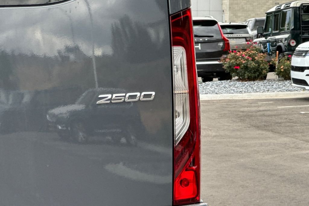 Used 2024 Gray Mercedes-Benz Cargo 170 WB image 25