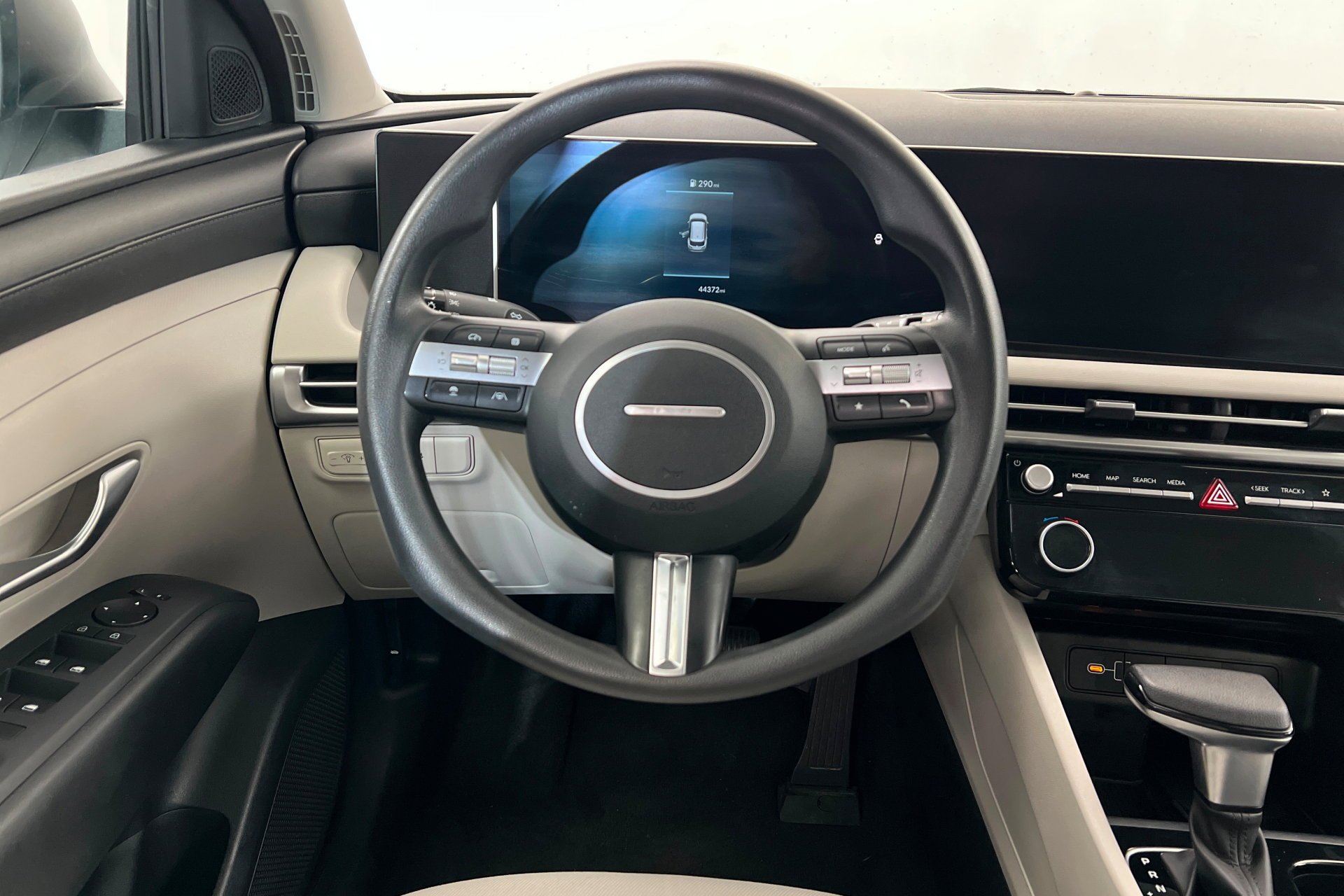 Used 2025 Serenity White Pearl Hyundai SEL image 13