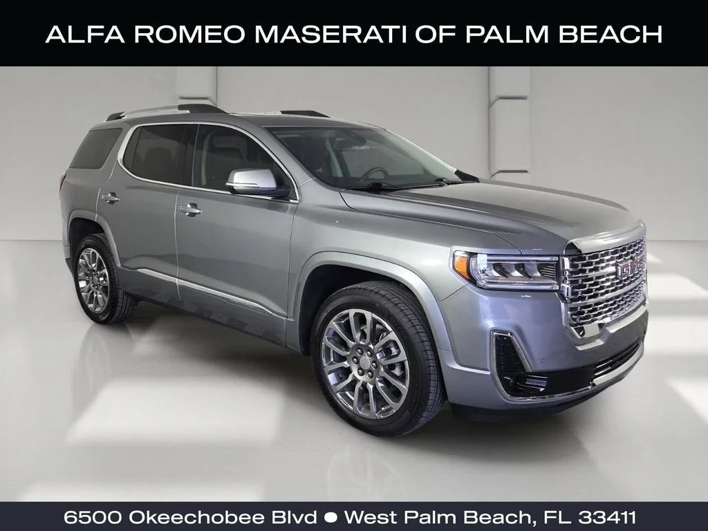 2023 GMC Acadia Denali FWD's photo