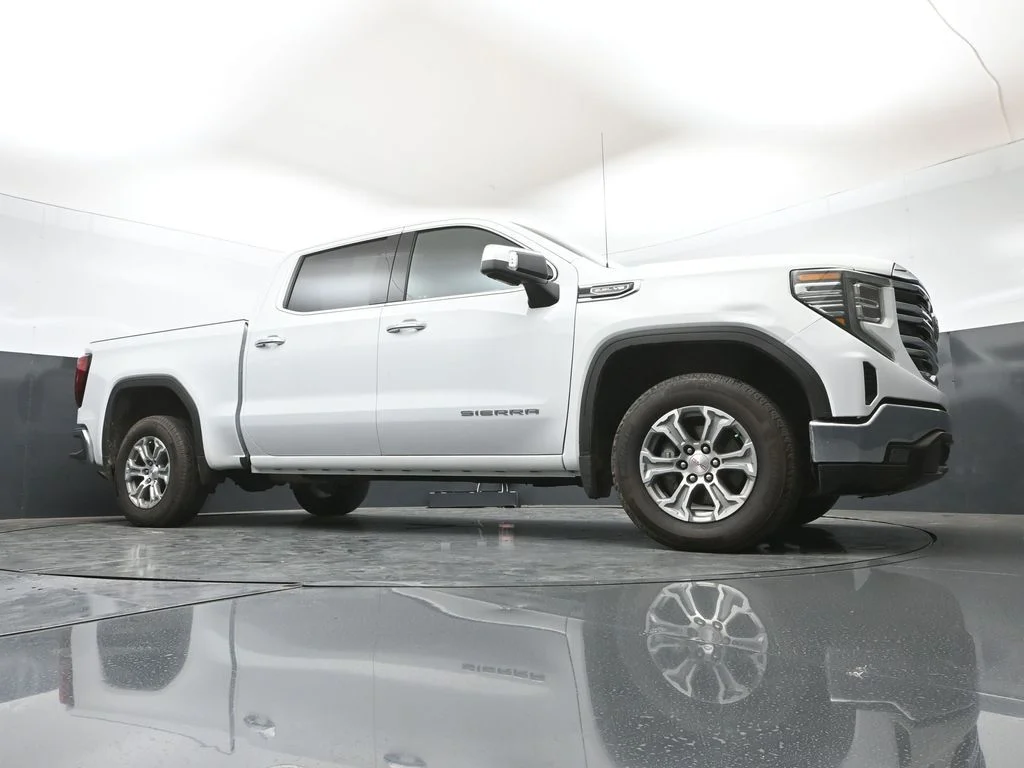 2024 GMC Sierra 1500 SLT - Photo 48