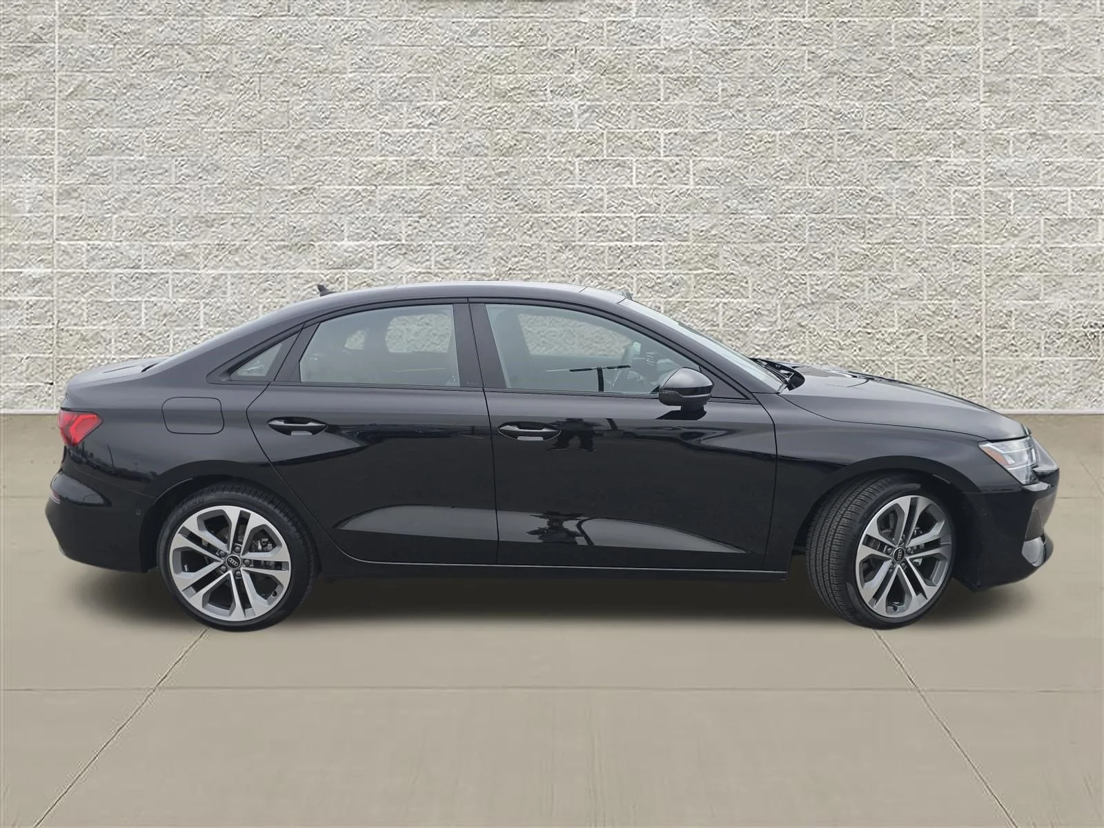 New 2026 Brilliant Black Audi Premium image 8