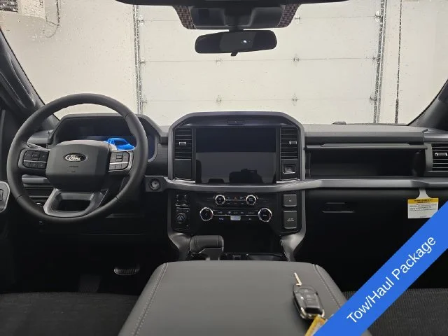 New 2026 Carbonized Gray Metallic Ford XLT image 15