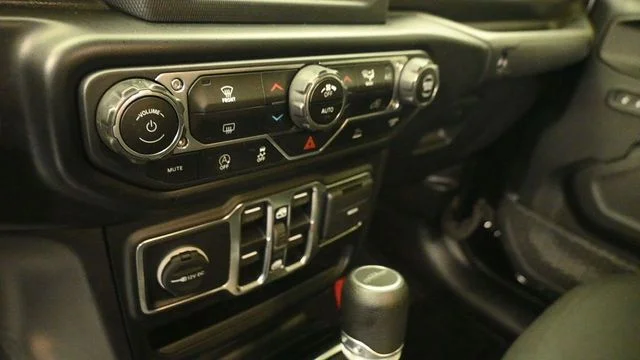 Certified Used 2021 Black Clearcoat Jeep Sport image 18
