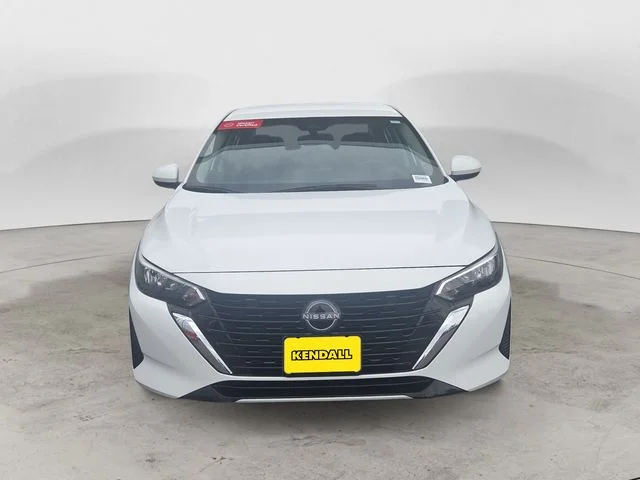 Used 2025 White Nissan SV image 2