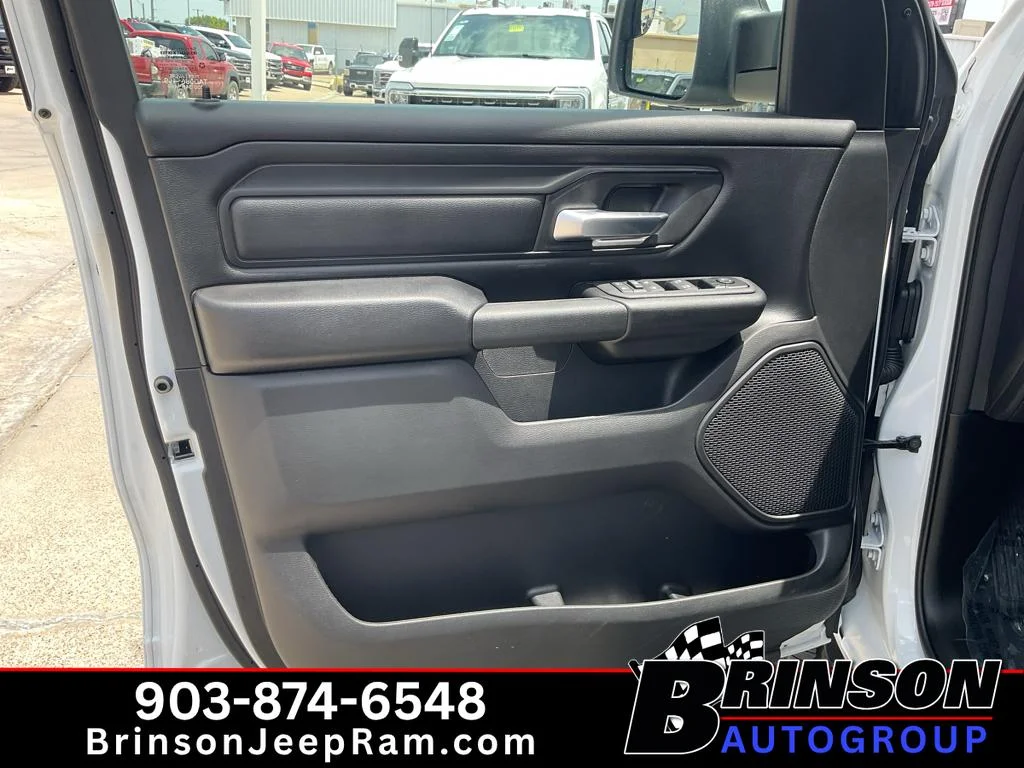 New 2026 Bright White Clearcoat RAM Express image 9