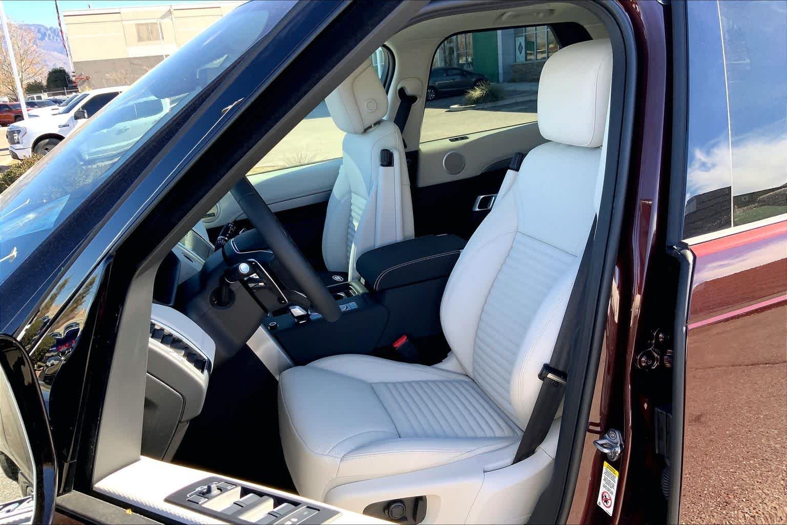 New 2026 Sedona Red Land Rover Gemini Edition image 9