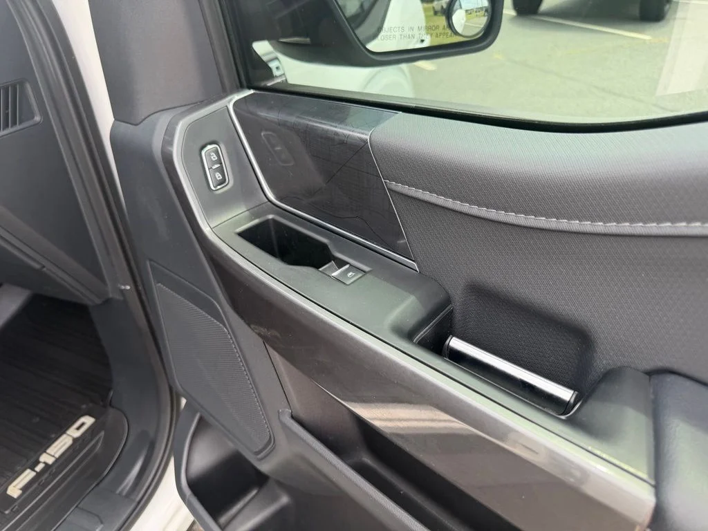 Used 2023 White Ford XLT image 30