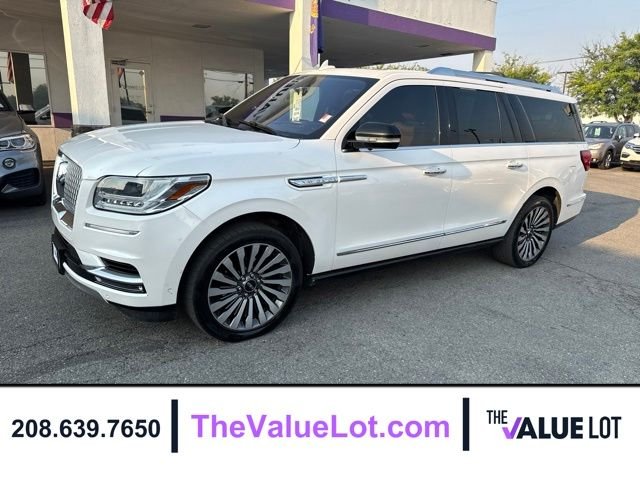 Used 2018 White Lincoln Reserve image 8