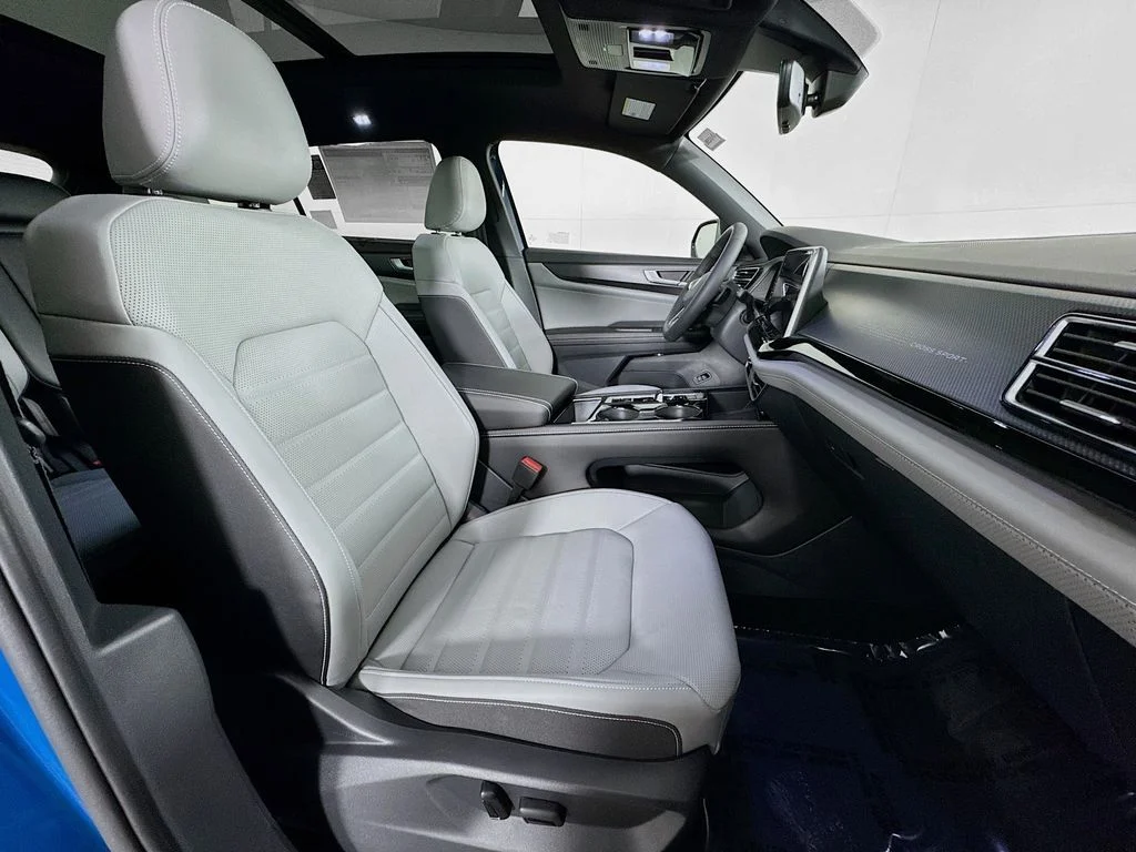 2025 Volkswagen Atlas Cross Sport SEL R-LINE - Photo 10