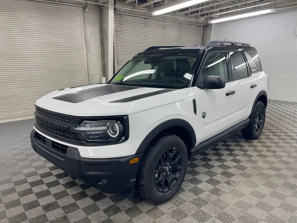 New 2025 White Ford Big Bend image 13