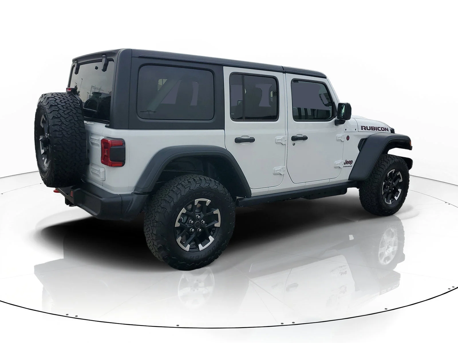 Certified Used 2026 White/off-white Jeep Rubicon image 3