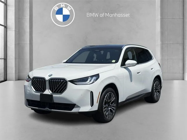 Used 2026 Alpine White BMW 30 xDrive image 1