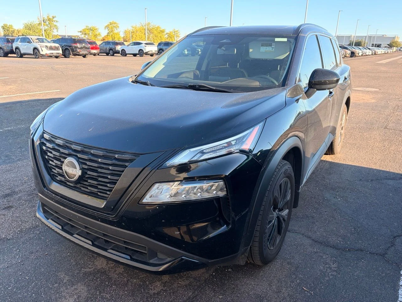 Used 2023 Super Black Nissan SV image 8