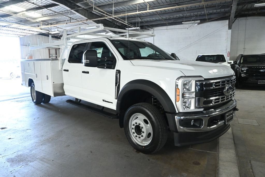 2026 Ford F-450 XL Crew Cab 203-In DRW's photo