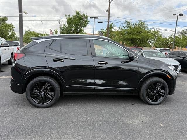 2024 Buick Encore GX Sport Touring photo 4
