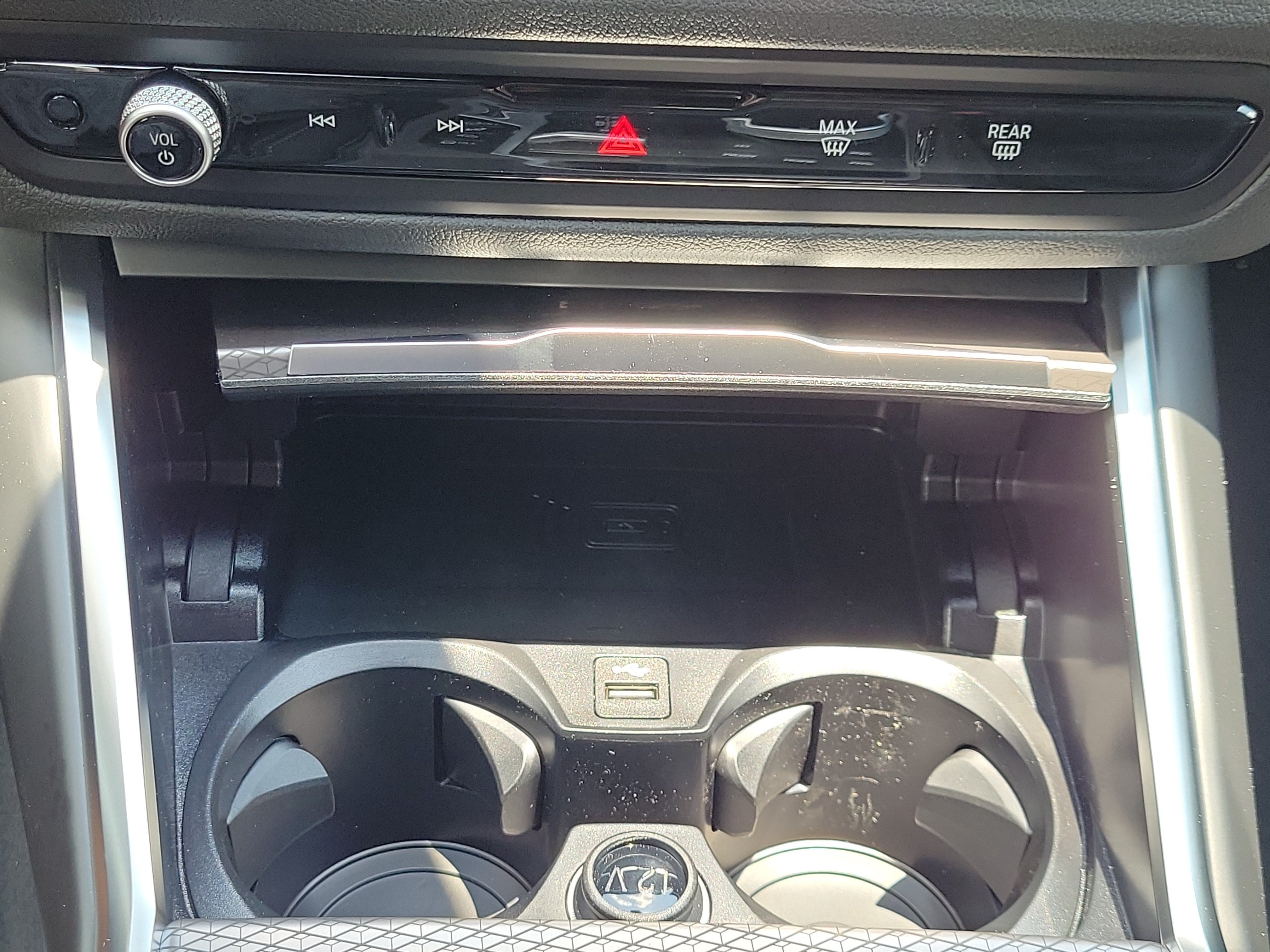 New 2026 Black Sapphire Metallic BMW 330i NA image 27