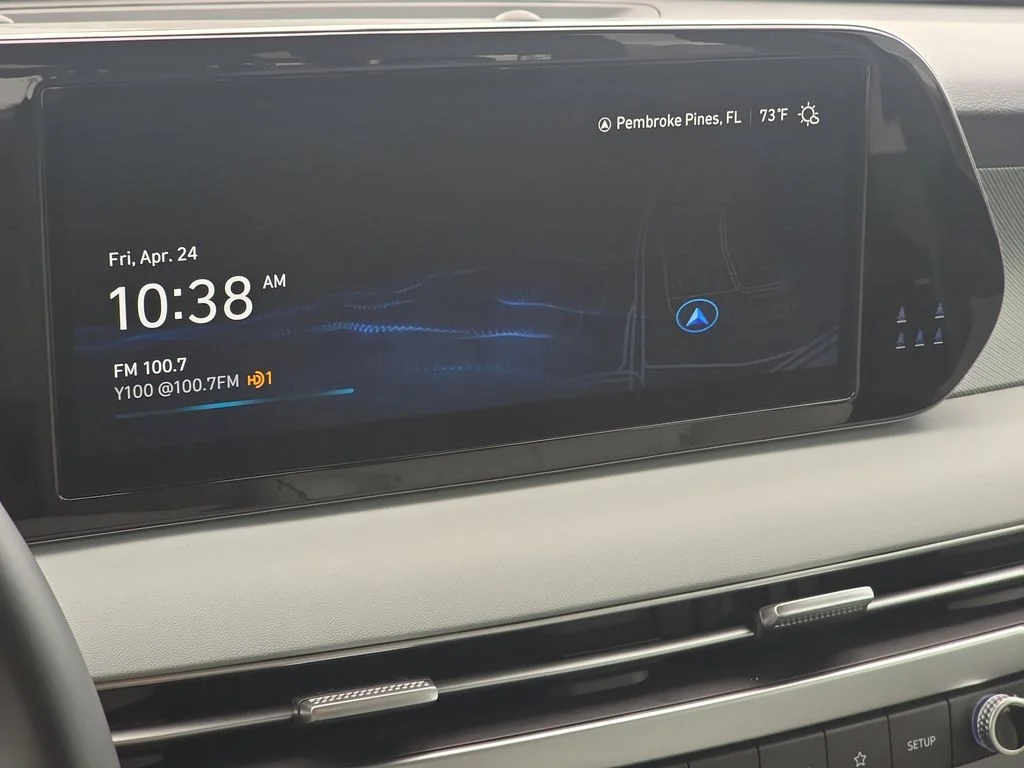 Used 2024 Red Hyundai SEL image 18