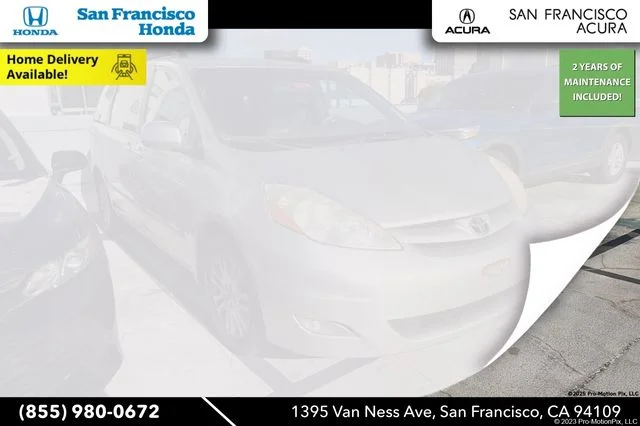 2008 Toyota Sienna XLE's photo