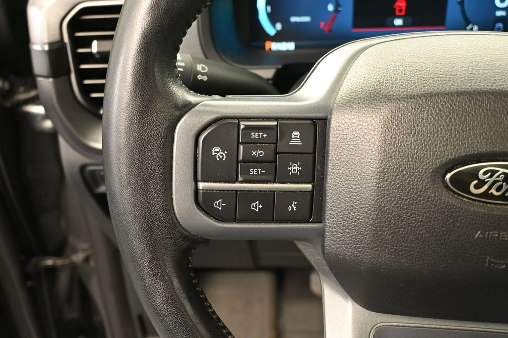 Certified Used 2024 Gray Ford Lariat image 31