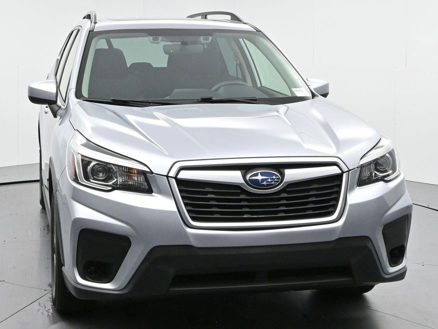Used 2020 Ice Silver Metallic Subaru Premium image 2