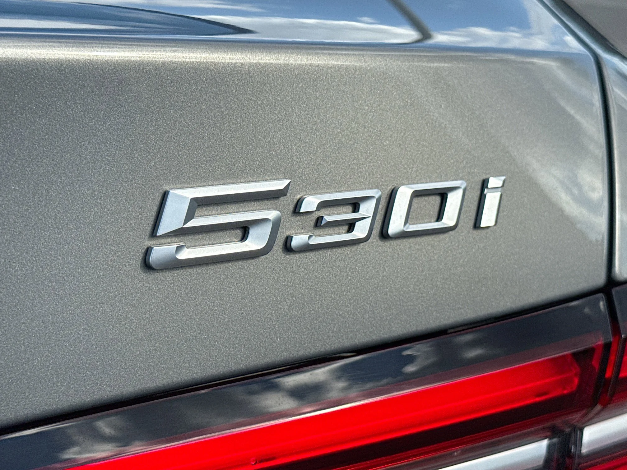 Used 2024 Gray Metallic BMW 530i image 12