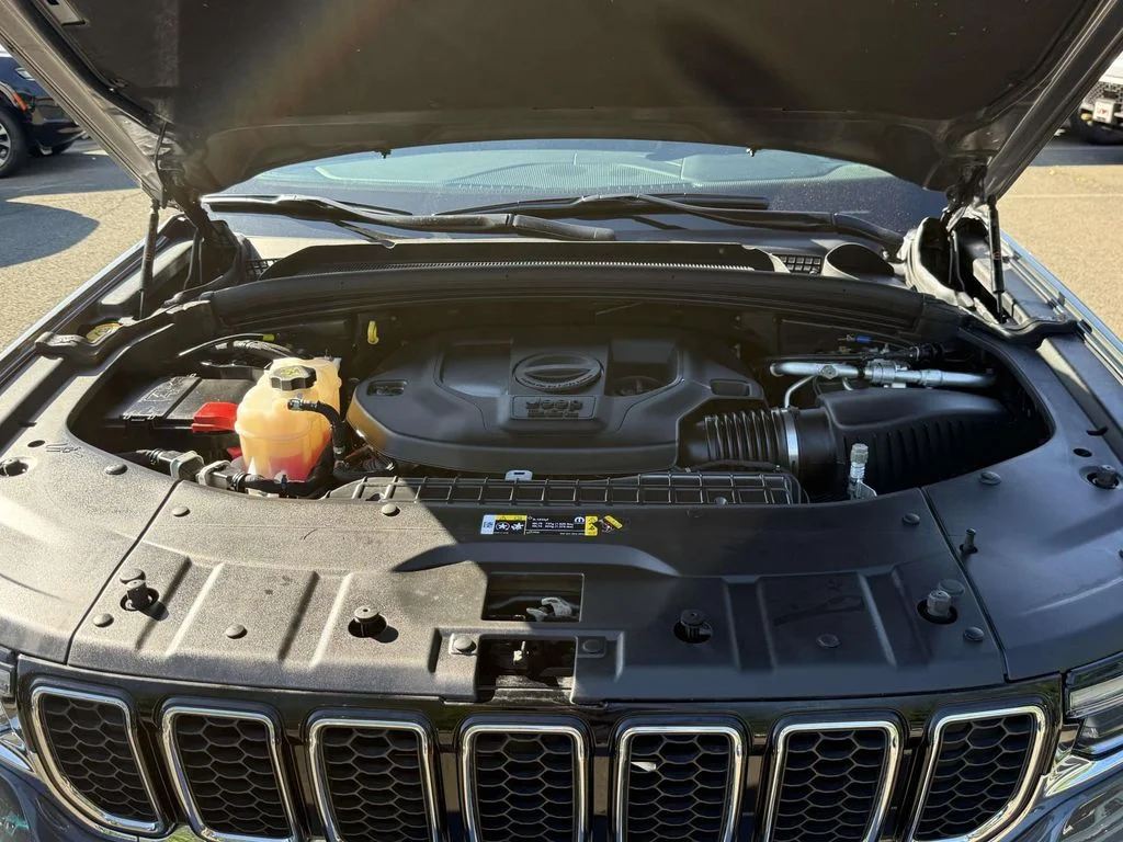 Used 2023 Gray Jeep Overland image 13