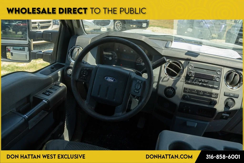 Used 2016 White Ford XLT image 12