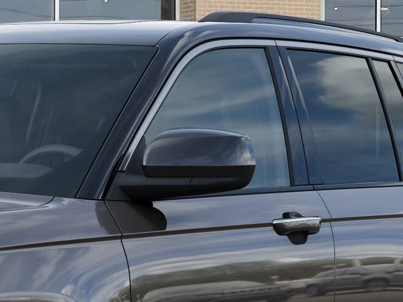 New 2026 Baltic Gray Metallic Clear-Coat Exterior Paint Jeep Limited Reserve image 14