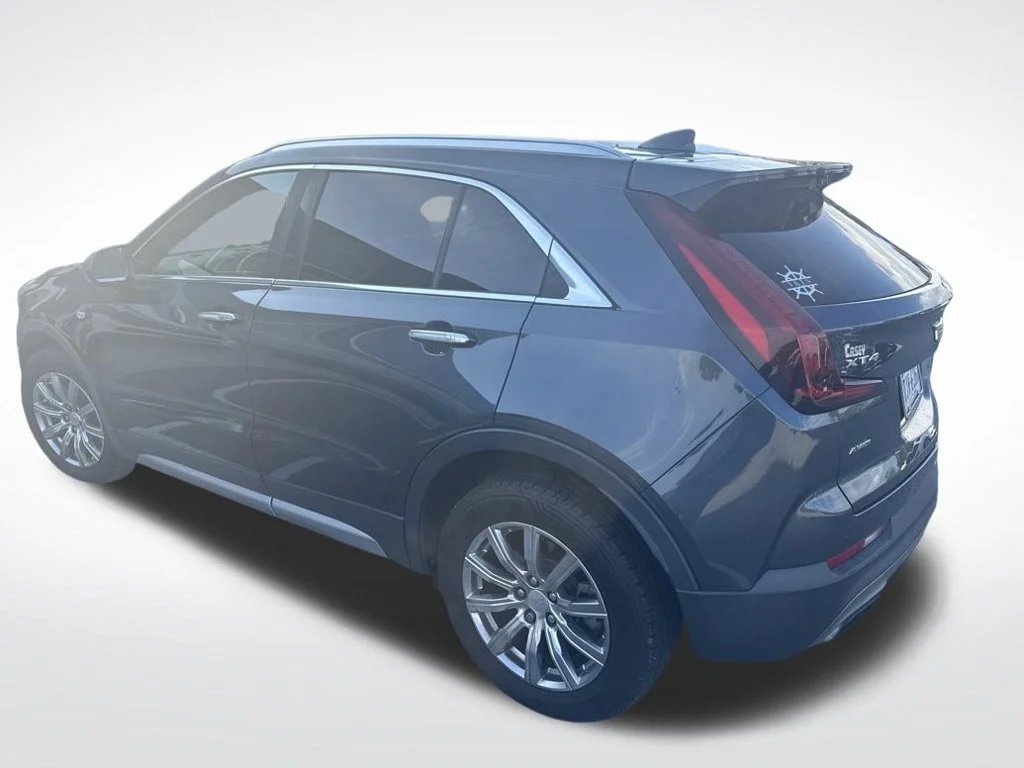 Used 2019 Gray Cadillac Premium Luxury image 2