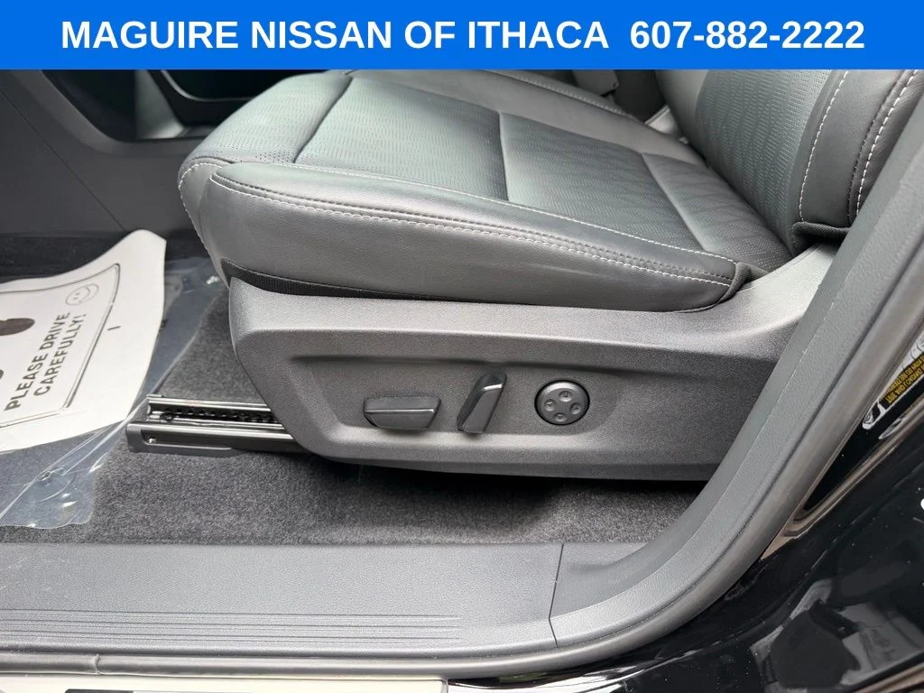 Used 2026 Black Nissan Platinum image 8