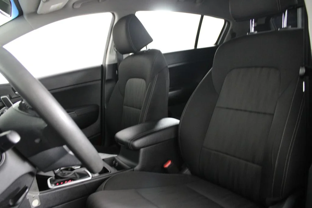 2020 Kia Sportage LX - Photo 18