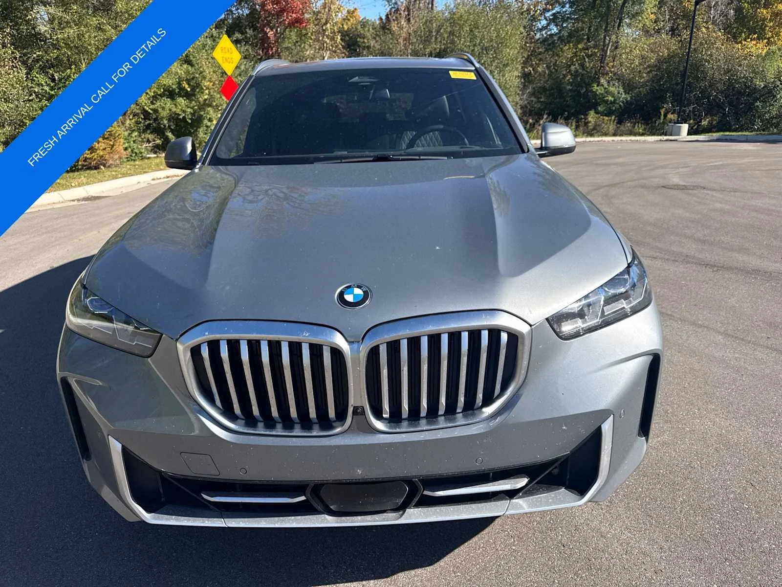 Certified Used 2024 Skyscraper Grey Metallic BMW xDrive40i image 2