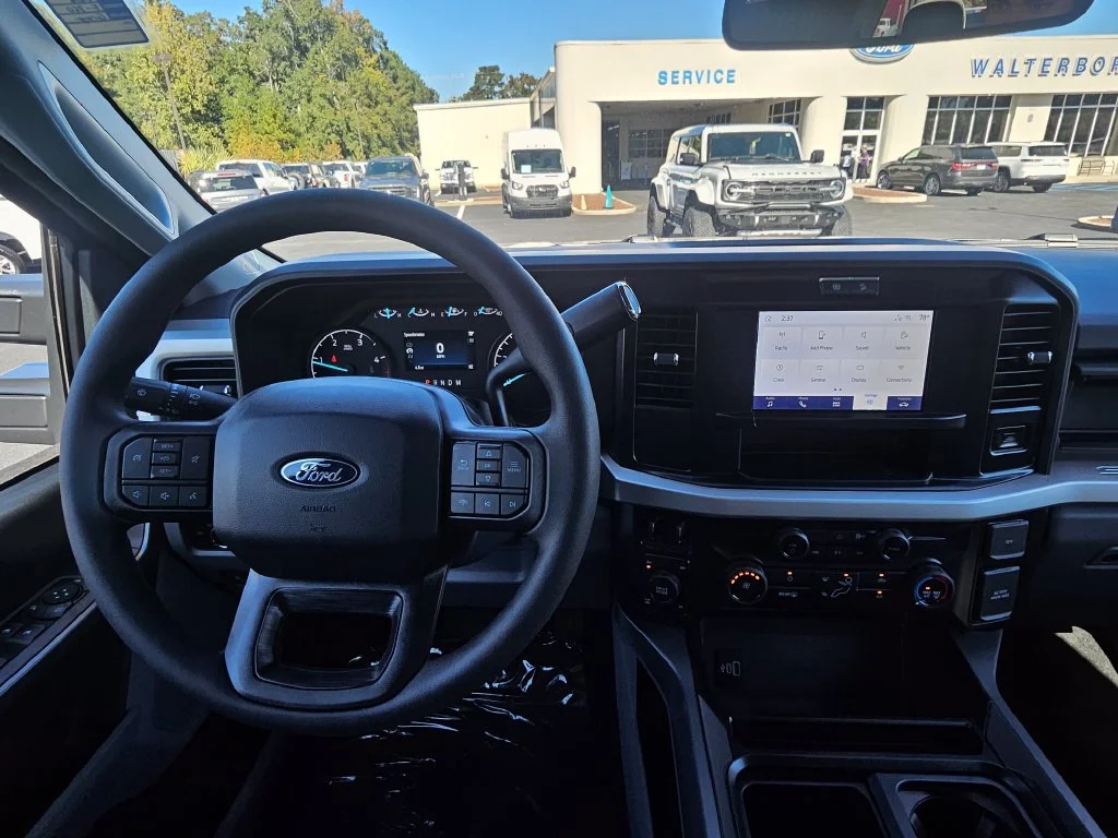New 2027 Gray Ford XLT image 29