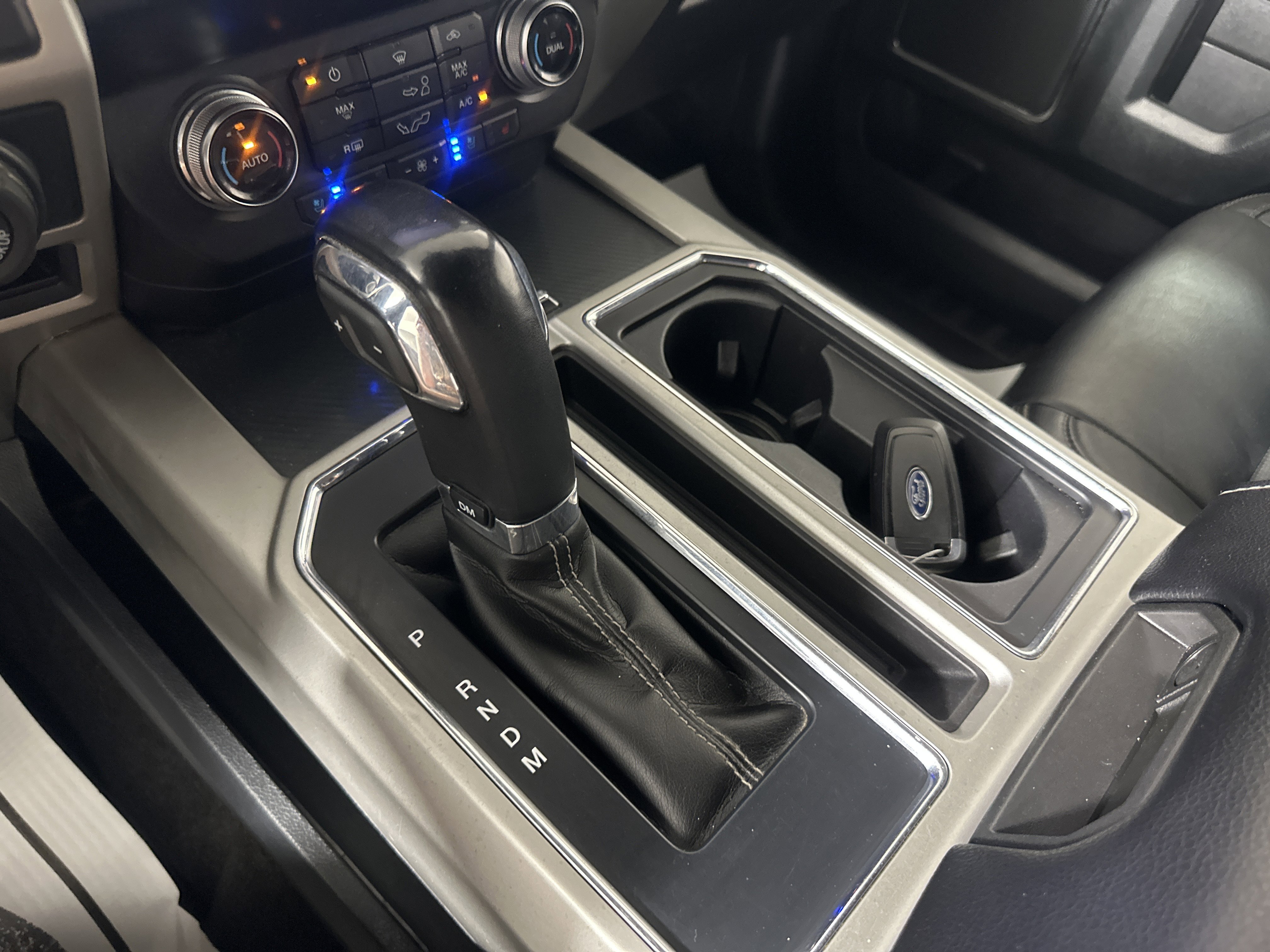 Used 2020 Silver Ford  image 22