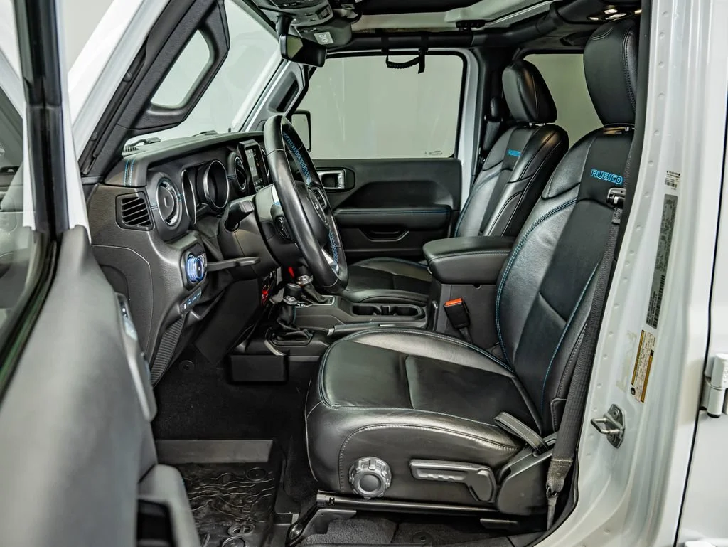 Used 2021 Bright White Clearcoat Jeep Unlimited Rubicon 4xe image 32