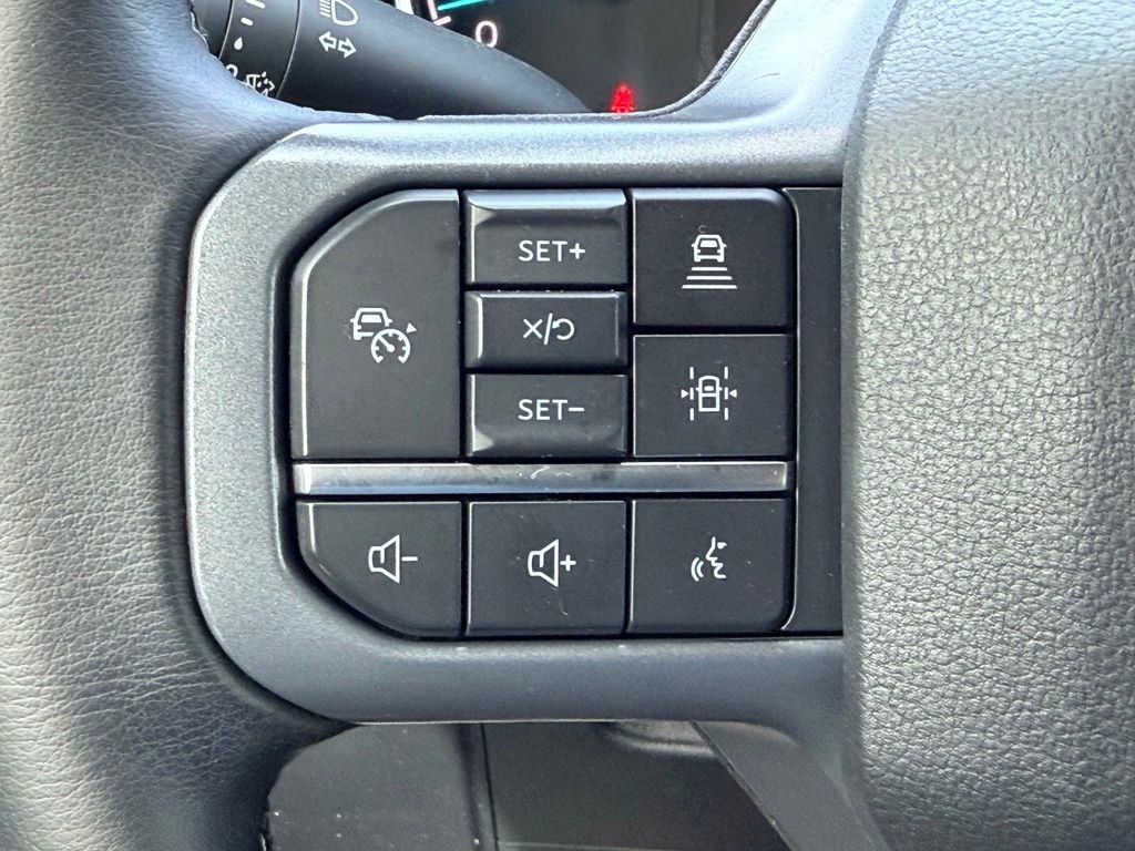 Used 2023 Blue Ford XLT image 29