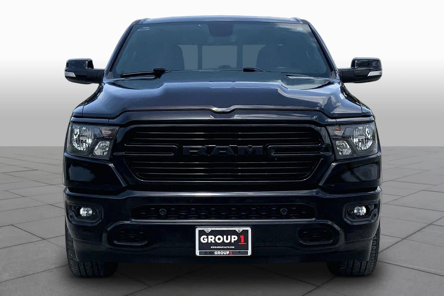 Used 2020 Diamond Black Crystal Pearlcoat Ram Lone Star image 4
