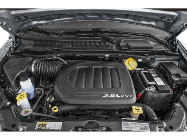 Used 2015 Cashmere/Sandstone Pearlcoat Chrysler Touring image 16