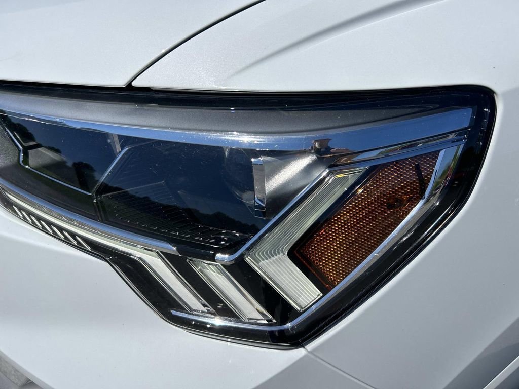 Used 2025 White Audi S line Premium image 10