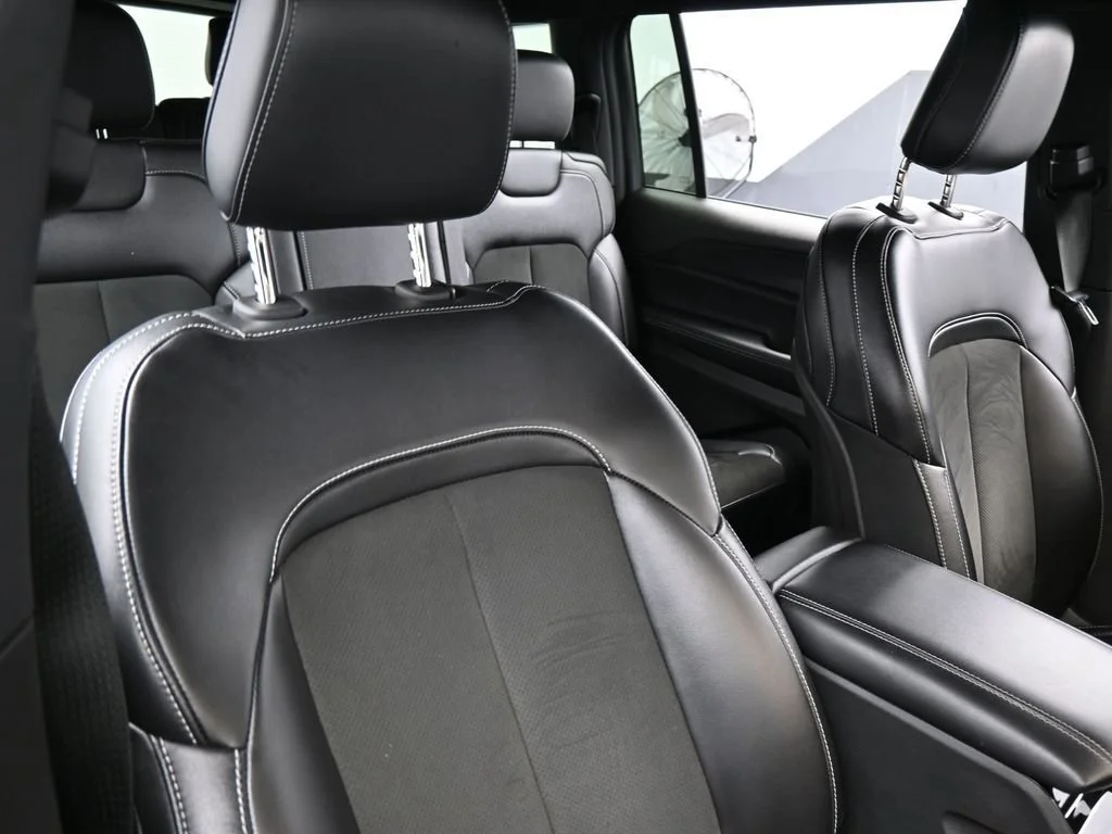 2023 Jeep Grand Cherokee L Altitude - Photo 40