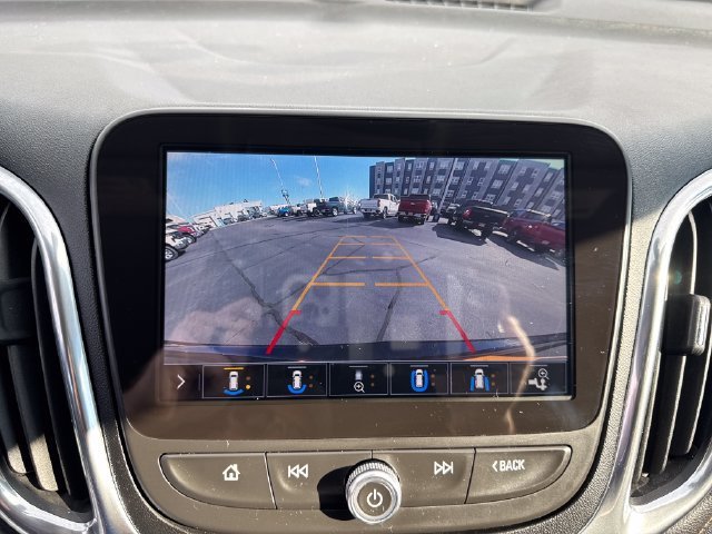 Used 2019 MOSAIC BLACK METALLIC Chevrolet Premier image 20