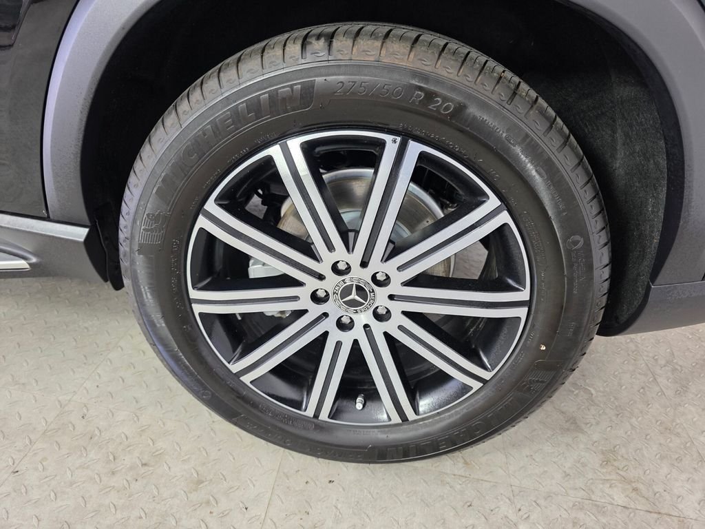 Certified Used 2026 Black Mercedes-Benz GLE 350 image 17
