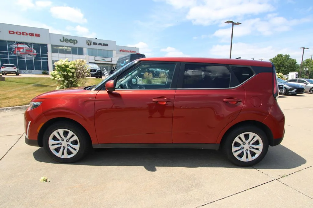 Used 2023 Orange Kia LX image 15
