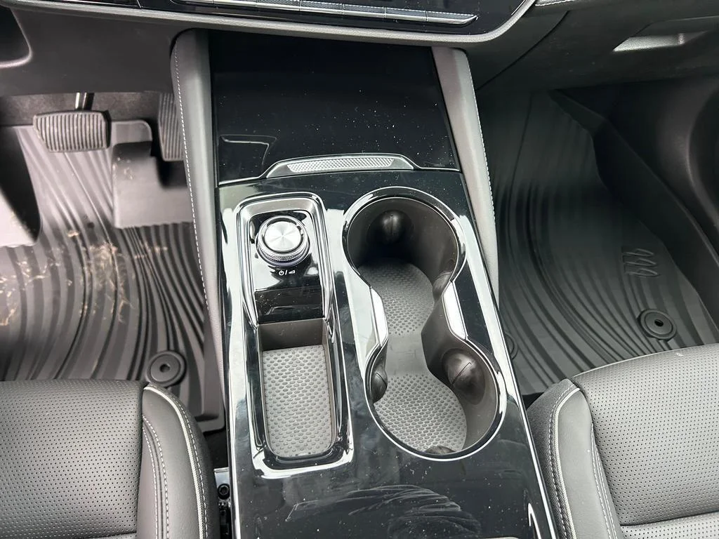 2026 Buick Envision Avenir - Photo 11