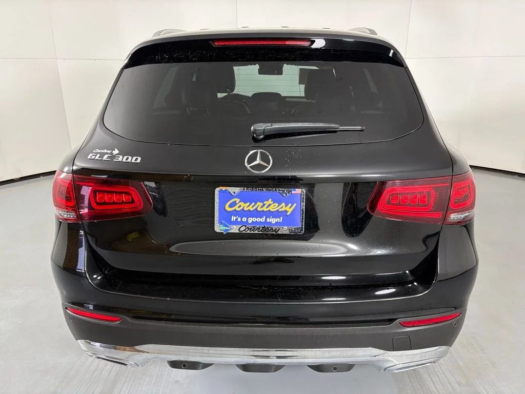 Used 2022 Black Mercedes-Benz GLC 300 image 7