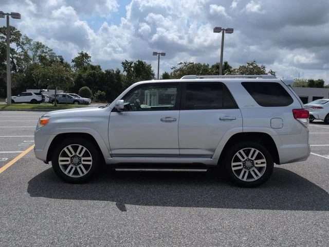 Used 2010 Silver Toyota Limited image 7